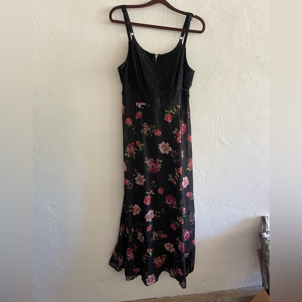 Torrid Chiffon Overlay Floral Lace Maxi Dress 10